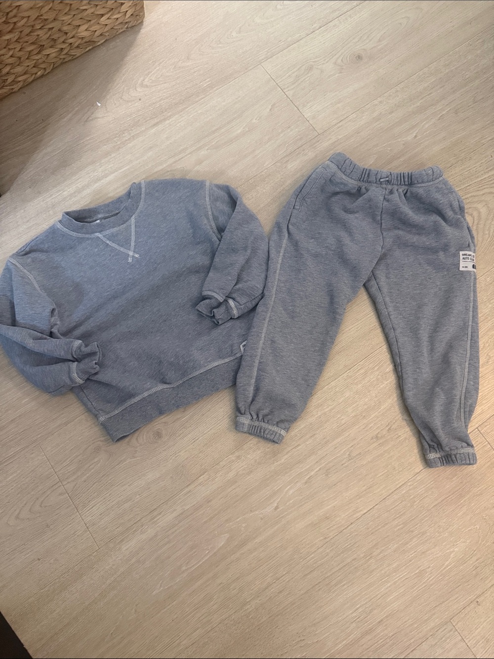 H&M toddler sweat suit 100% cotton euc 4/5/6T